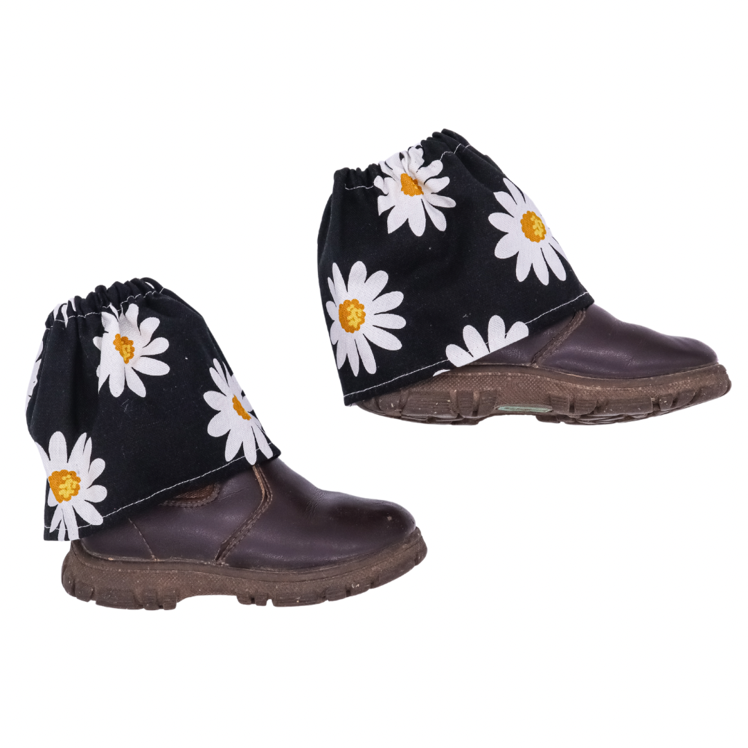 Daisy Chain Black Sock Muffs